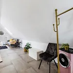 Deluxe 아파트